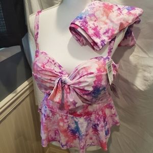 Torrid swimsuit size 1